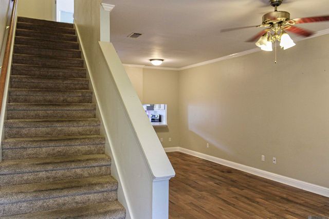 4154 Jefferson Woods Dr, Baton Rouge, LA 70809