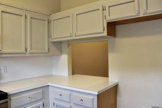 4154 Jefferson Woods Dr, Baton Rouge, LA 70809