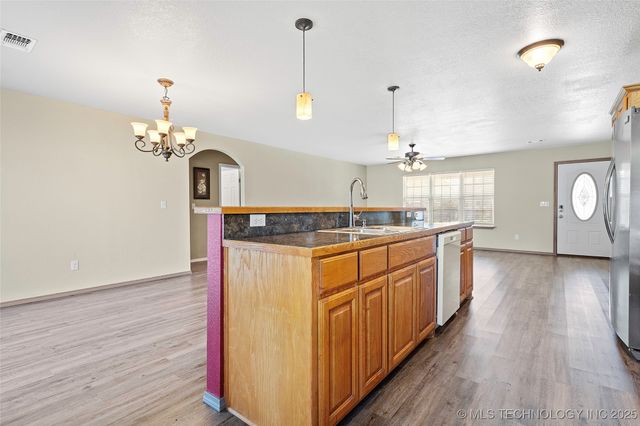 1320 Evergreen Street, Lone Grove, OK 73443