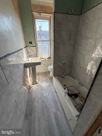 3727 N DELHI ST, Philadelphia, PA 19140