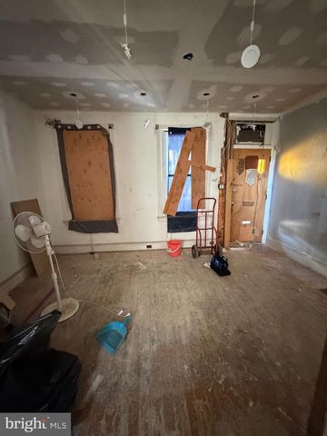 3727 N DELHI ST, Philadelphia, PA 19140