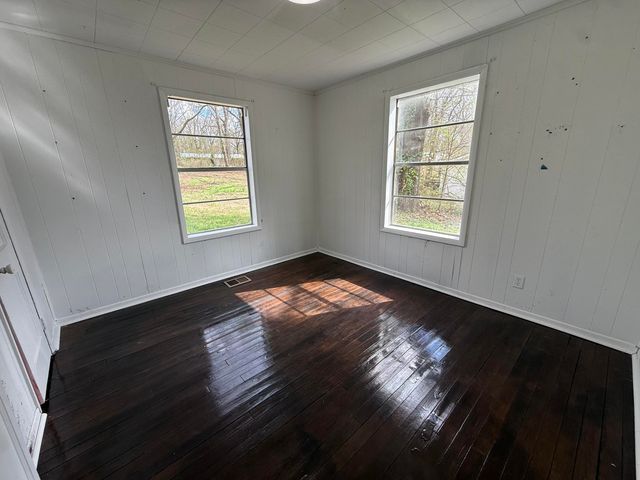 82 Virginia Avenue, Rossville, GA 30741