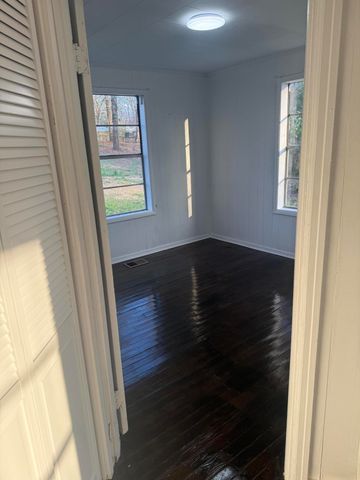 82 Virginia Avenue, Rossville, GA 30741