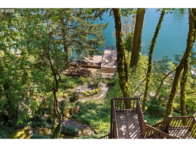 524 RIDGEWAY Rd, Lake Oswego, OR 97034