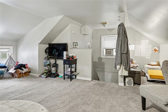 539 Lakeview Park, Rochester, NY 14613