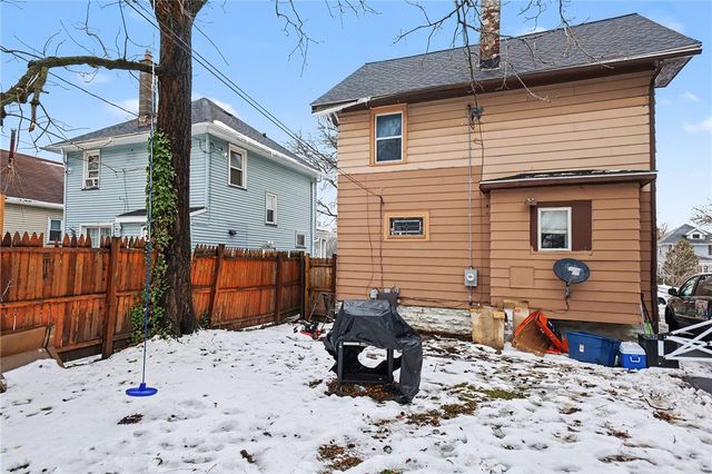 539 Lakeview Park, Rochester, NY 14613