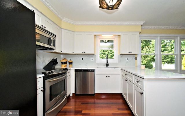 1601 CLARK DR, Yardley, PA 19067