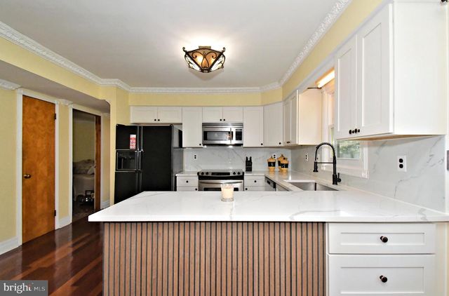 1601 CLARK DR, Yardley, PA 19067