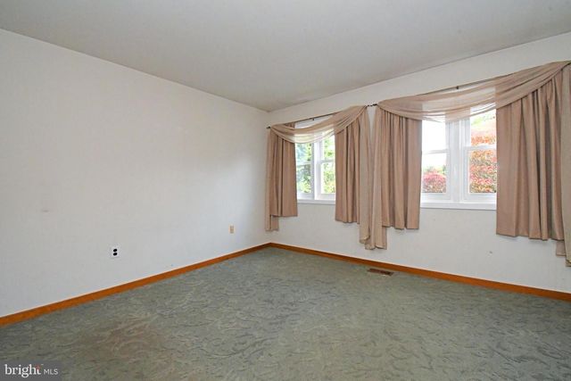 1601 CLARK DR, Yardley, PA 19067