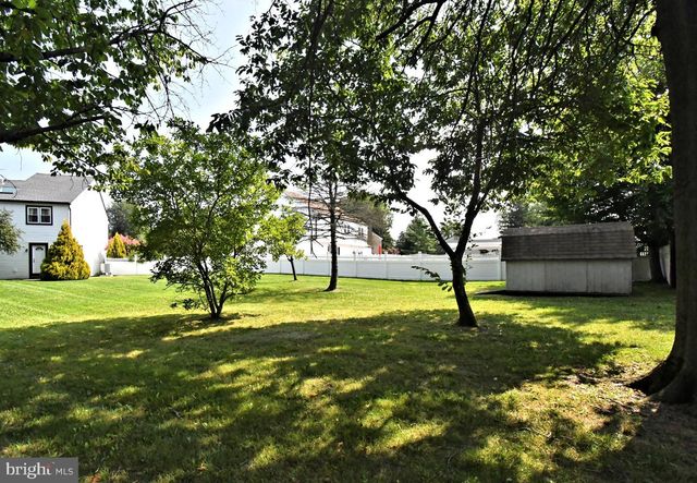 1601 CLARK DR, Yardley, PA 19067