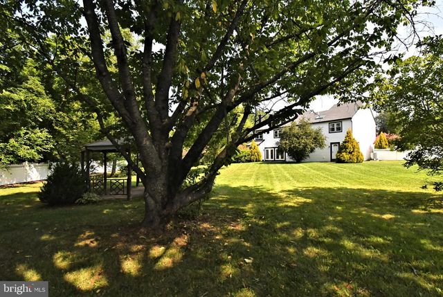 1601 CLARK DR, Yardley, PA 19067