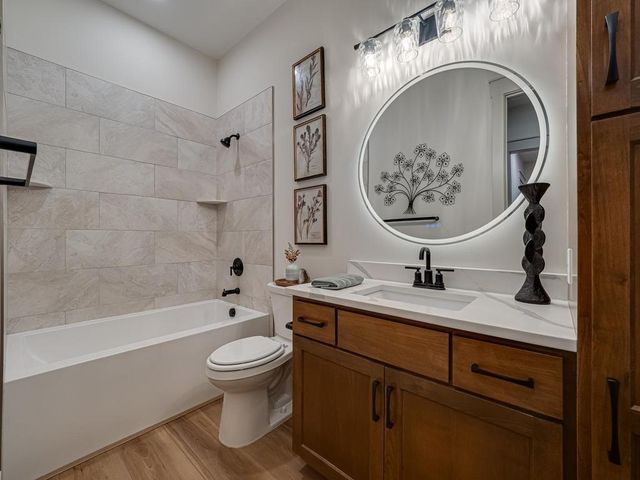 16782 Ward Lake Drive NW, Andover, MN 55304