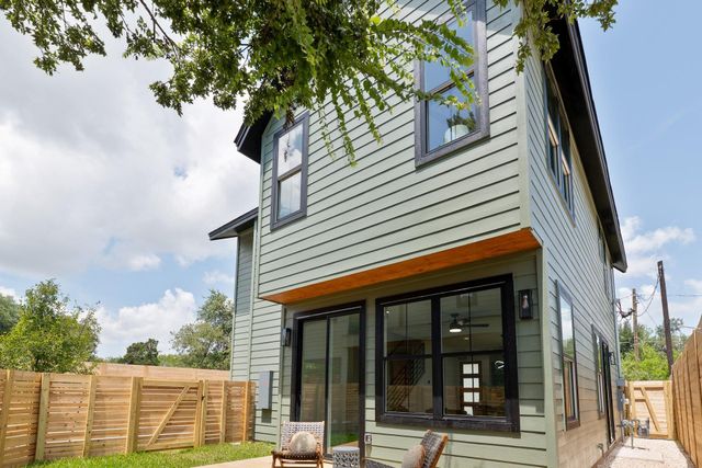 705 Short Kemp ST 1, Austin, TX 78741