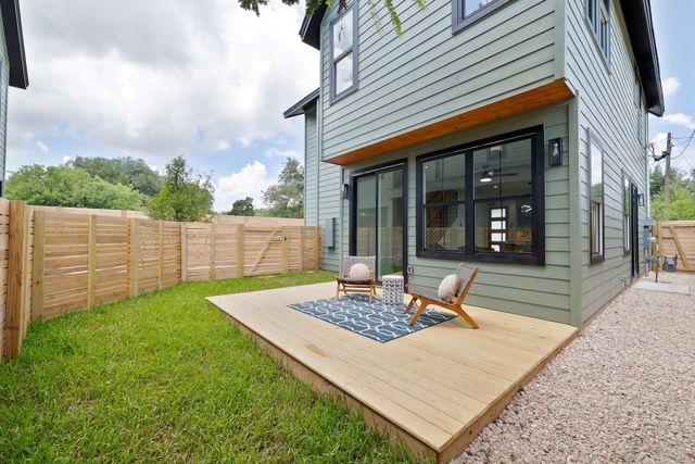705 Short Kemp ST 1, Austin, TX 78741