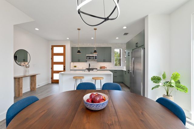 705 Short Kemp ST 1, Austin, TX 78741