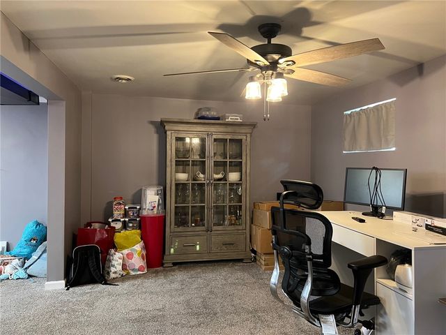 671 York Run Rd, Georges Twp, PA 15478