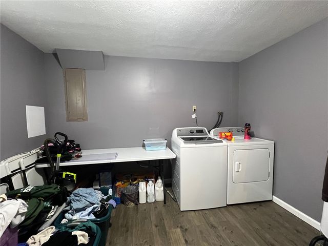 671 York Run Rd, Georges Twp, PA 15478