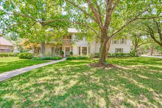 5902 Averill Way, Dallas, TX 75225