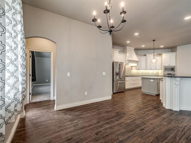 1800 NW 198th Street, Edmond, OK 73012