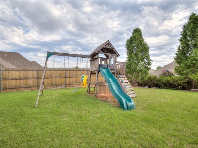 1800 NW 198th Street, Edmond, OK 73012