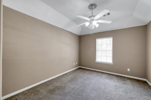 4774 W Fork Boulevard, Conroe, TX 77304