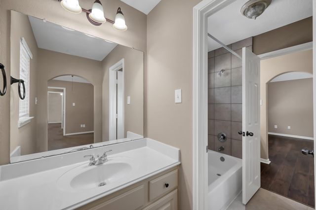 4774 W Fork Boulevard, Conroe, TX 77304