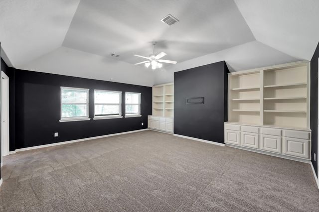 4774 W Fork Boulevard, Conroe, TX 77304