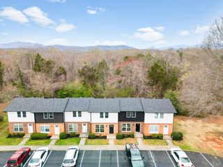 198 Dulwich Drive, Amherst, VA 24521