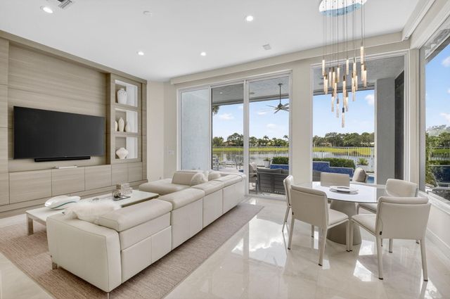 7790 Villa D Este Way, Delray Beach, FL 33446