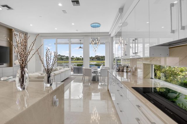 7790 Villa D Este Way, Delray Beach, FL 33446