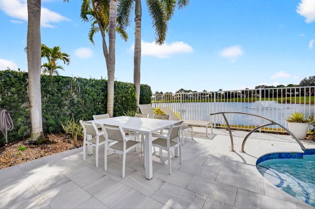 7790 Villa D Este Way, Delray Beach, FL 33446