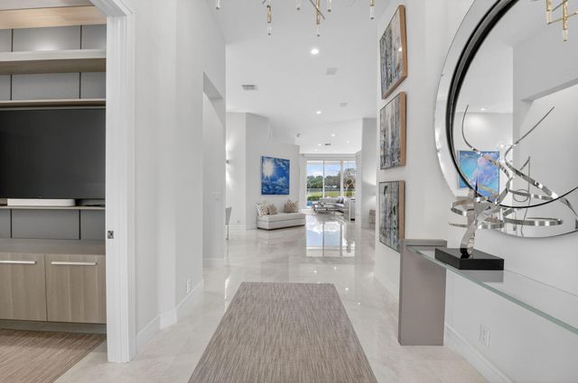 7790 Villa D Este Way, Delray Beach, FL 33446