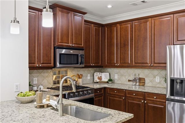 3709 Ashford Creek Hill NE, Atlanta, GA 30319