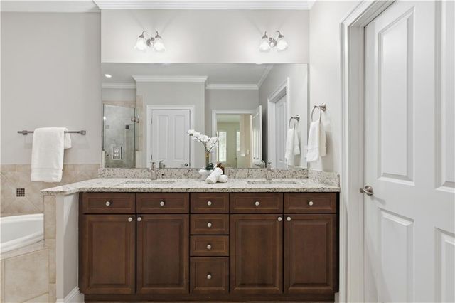 3709 Ashford Creek Hill NE, Atlanta, GA 30319