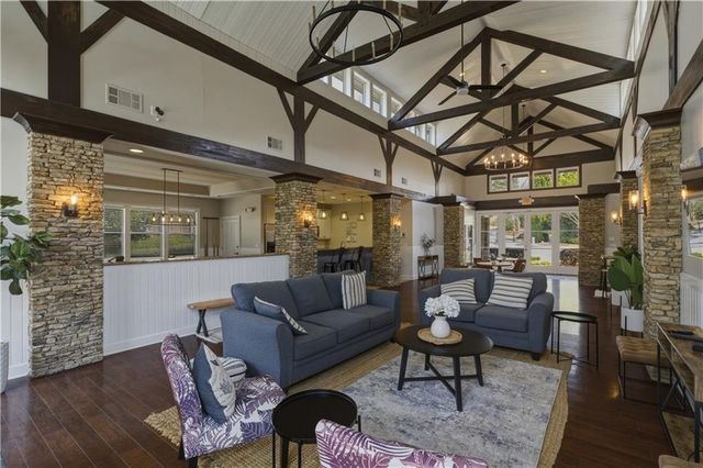 3709 Ashford Creek Hill NE, Atlanta, GA 30319