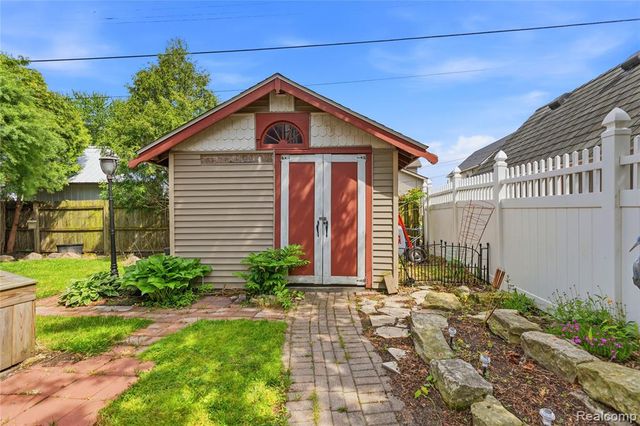 151 S Main Street, Marine City, MI 48039