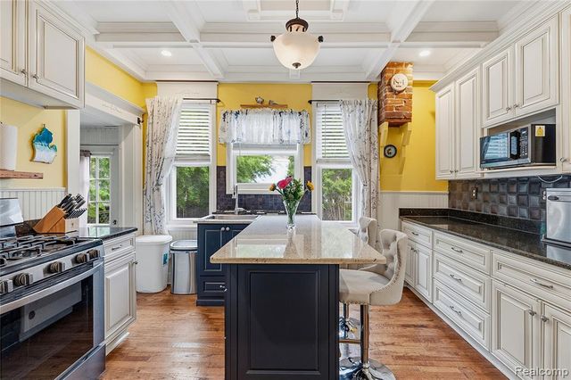 151 S Main Street, Marine City, MI 48039
