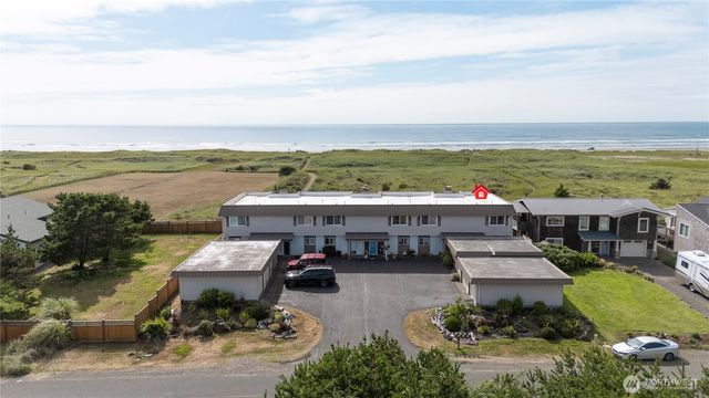 33617 G Street, Ocean Park, WA 98640