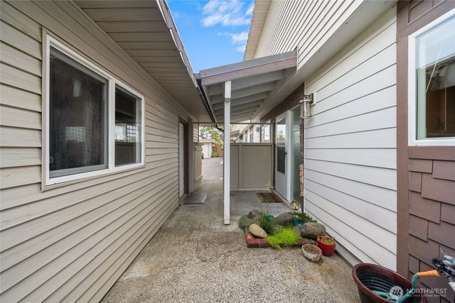 33617 G Street, Ocean Park, WA 98640