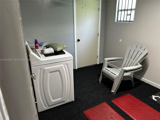295 NW 189th Ter, Miami Gardens, FL 33169