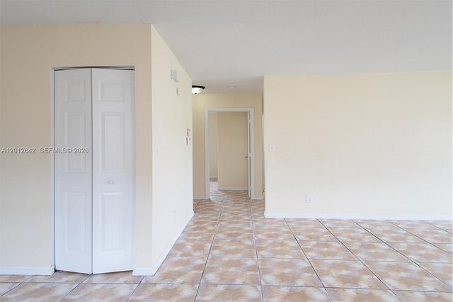 455 NW 14th St, Florida City, FL 33034