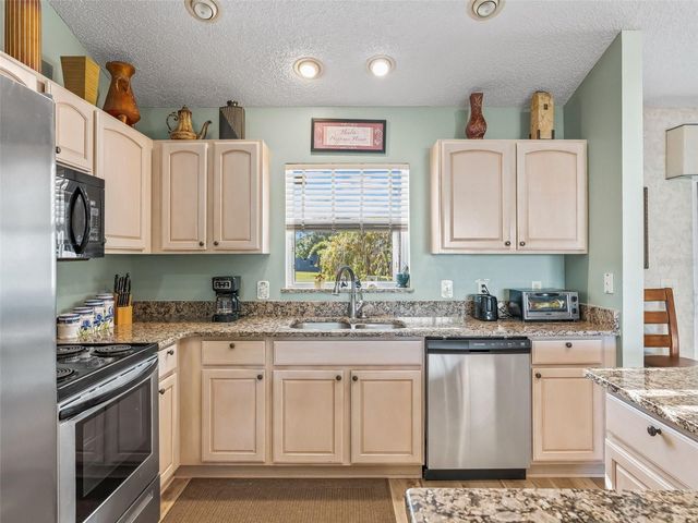 3072 BERWYN WAY, The Villages, FL 32162