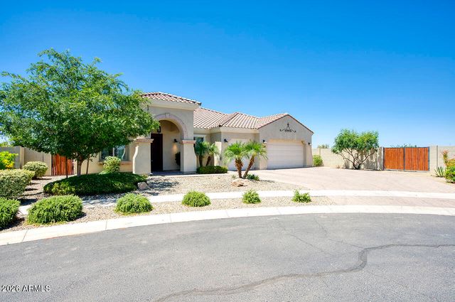 8428 S 16TH Drive, Phoenix, AZ 85041