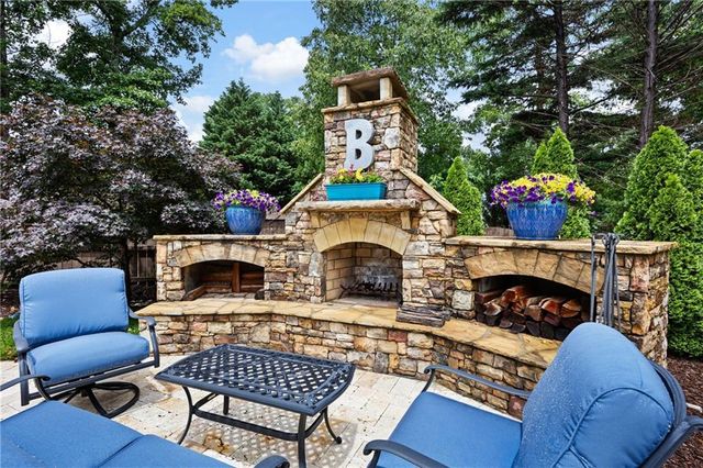 3306 Past Place NW, Kennesaw, GA 30152
