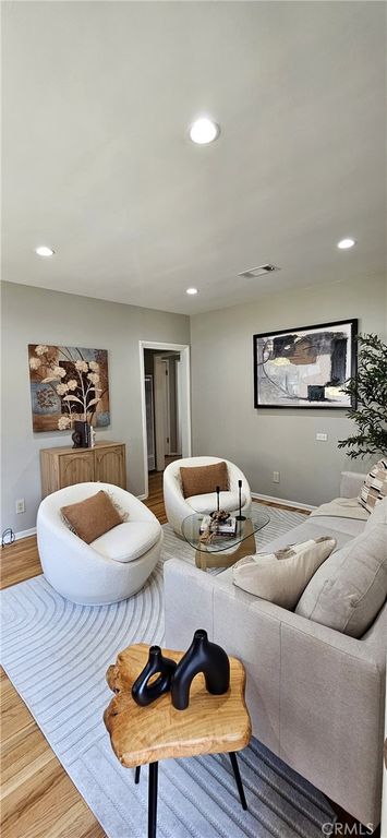 10344 Oro Vista Avenue, Sunland, CA 91040