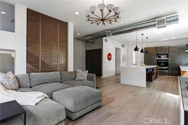 4141 Duquesne Avenue 4, Culver City, CA 90232