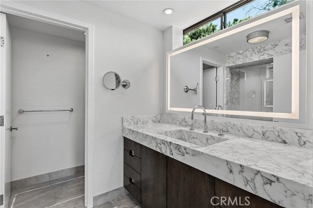 4141 Duquesne Avenue 4, Culver City, CA 90232