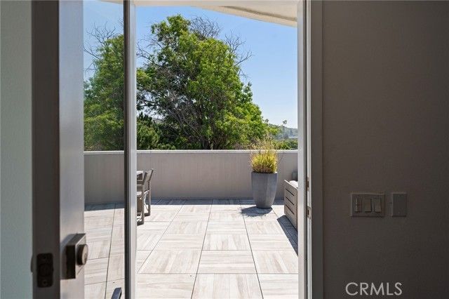 4141 Duquesne Avenue 4, Culver City, CA 90232