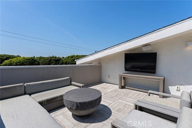 4141 Duquesne Avenue 4, Culver City, CA 90232