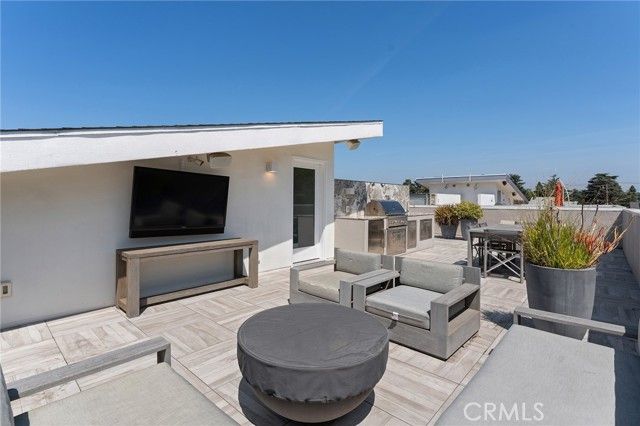 4141 Duquesne Avenue 4, Culver City, CA 90232